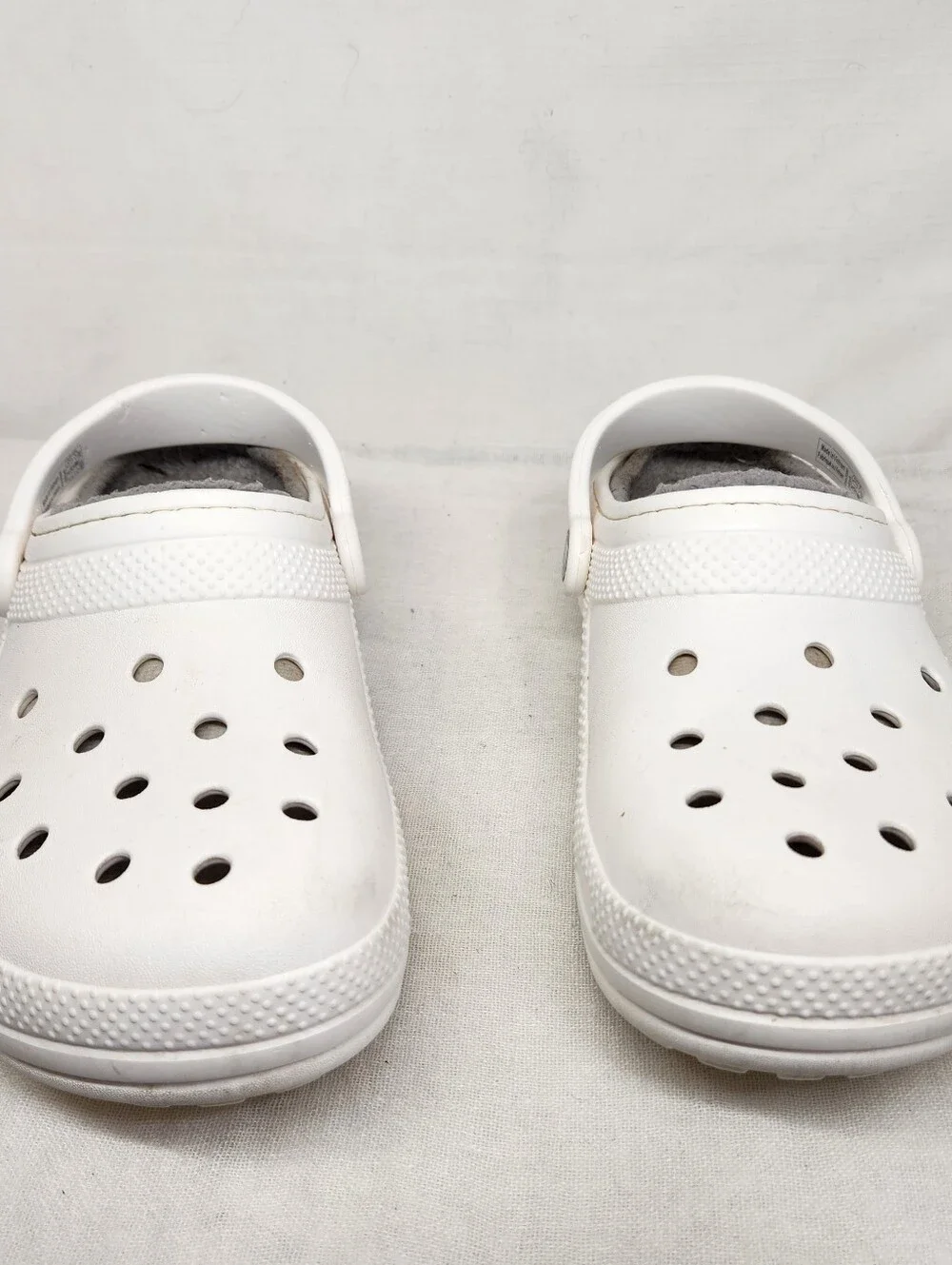 Crocs White Clogs Fleece Classic Lined 203591